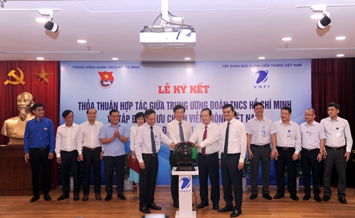 Tập đoàn VNPT hợp tác toàn diện với Trung ương đoàn TNCS Hồ Chí Minh